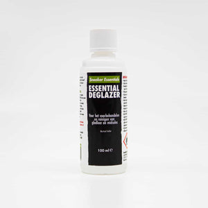 Sneaker Essentials - Essential Deglazer - Voorbehandeling bij het customizen - Sneaker Essentials