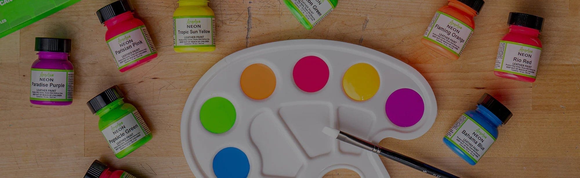 Hoe Sneakers Te Customizen Met Leerverf