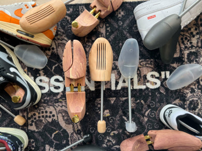 Schoenspanners: De Essentiële Tool voor Perfecte Sneakers